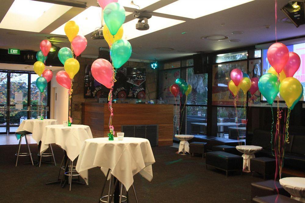 Nightcap At The Ranch Hotel Macquarie Park Kültér fotó